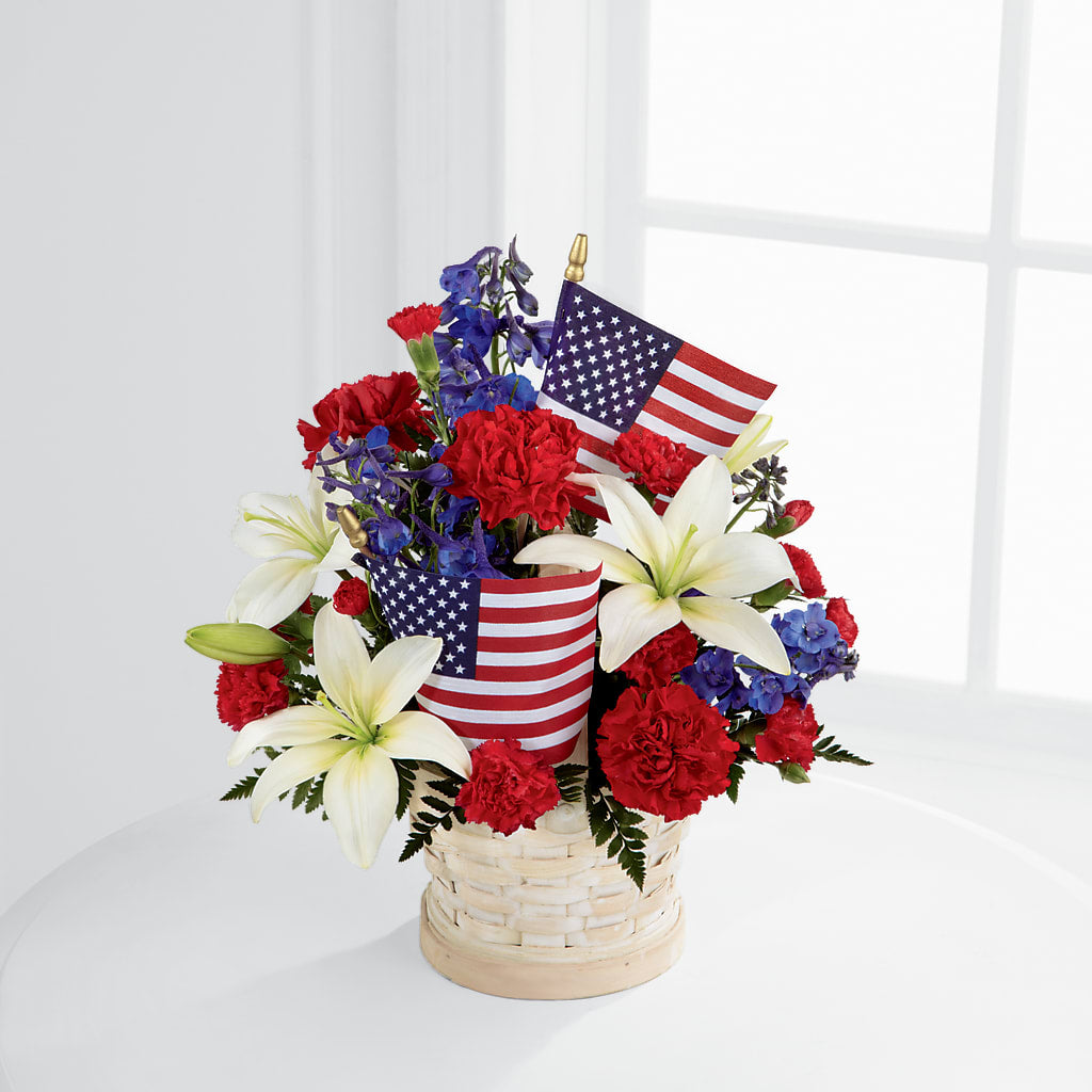 American Glory Bouquet – FELTY-ROLAND FLORIST & PLANT INC, Elizabethton TN