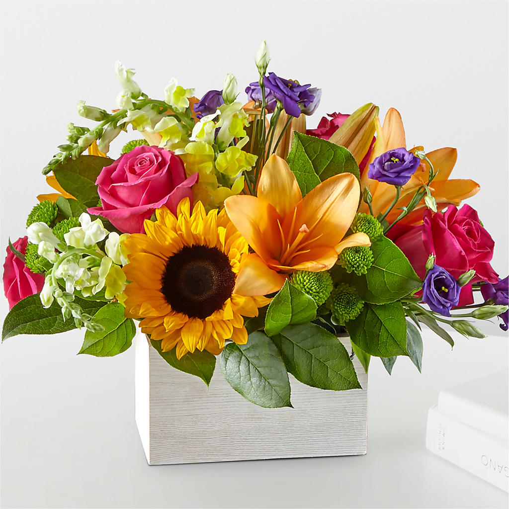 Best Day Box Bouquet – FELTY-ROLAND FLORIST & PLANT INC, Elizabethton TN