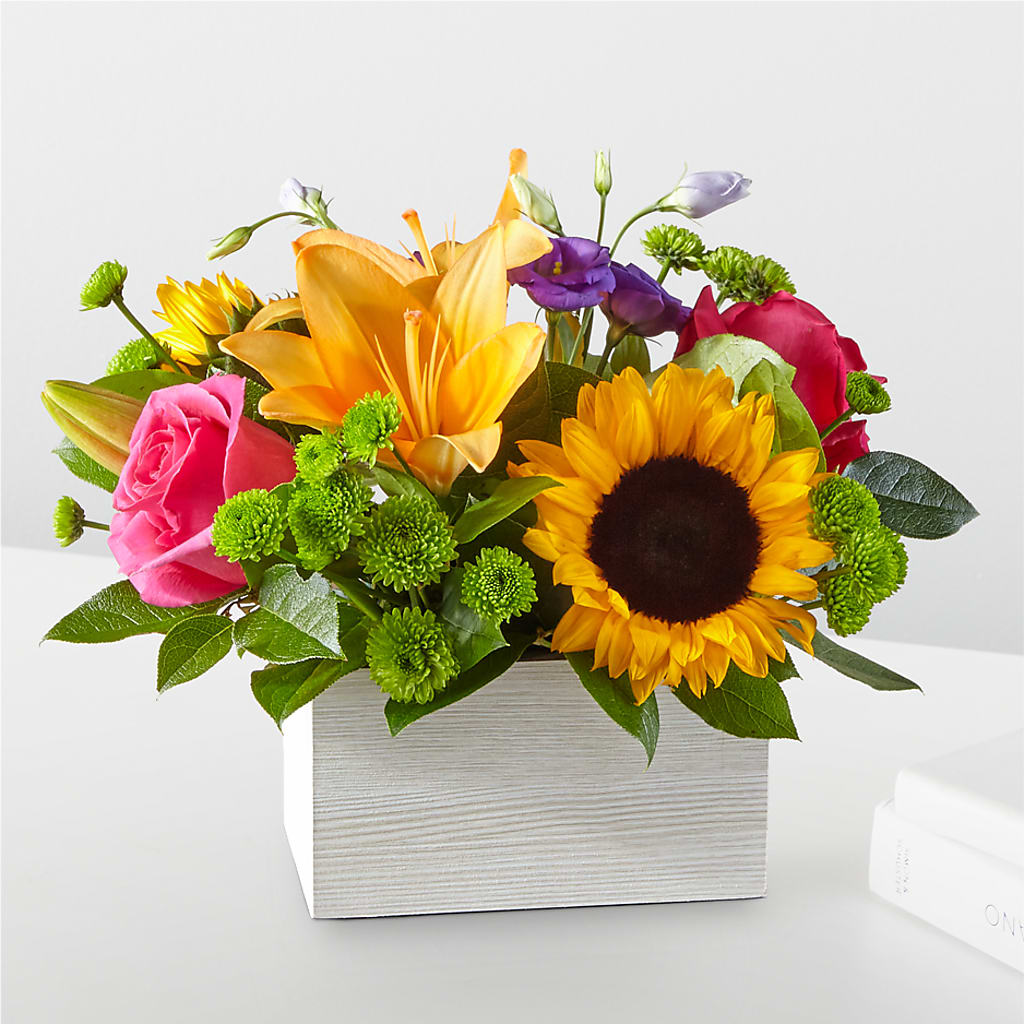 Best Day Box Bouquet – FELTY-ROLAND FLORIST & PLANT INC, Elizabethton TN