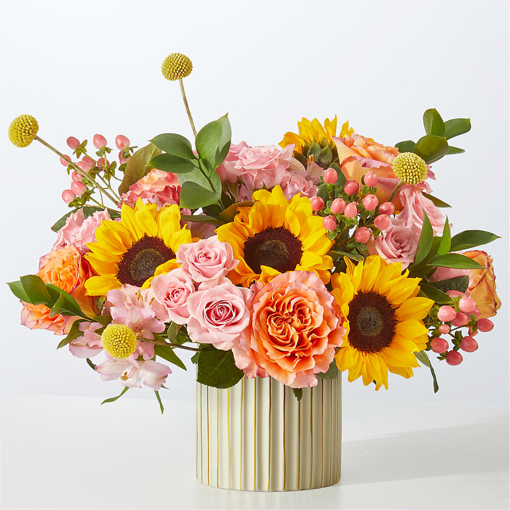 Sun's Out Bouquet – FELTY-ROLAND FLORIST & PLANT INC, Elizabethton TN