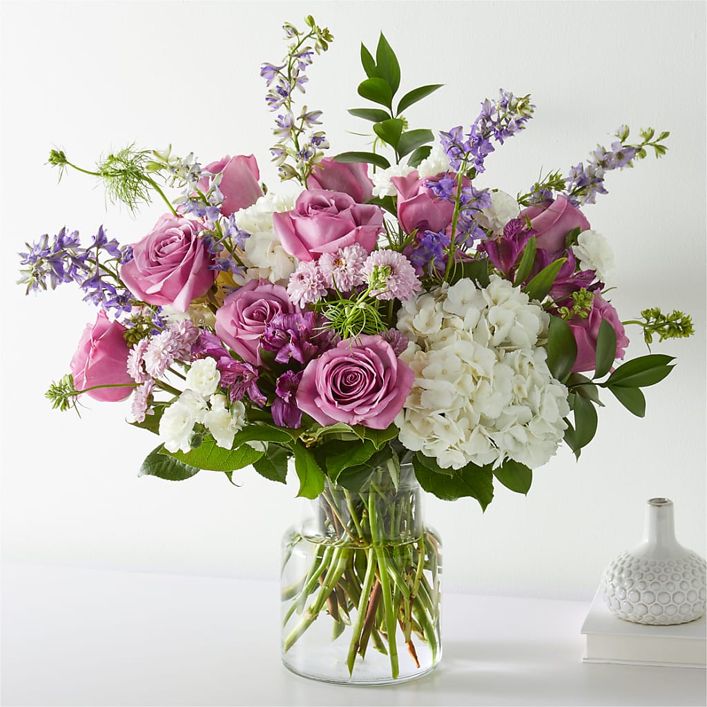 Violet Caress Bouquet – FELTY-ROLAND FLORIST & PLANT INC, Elizabethton TN