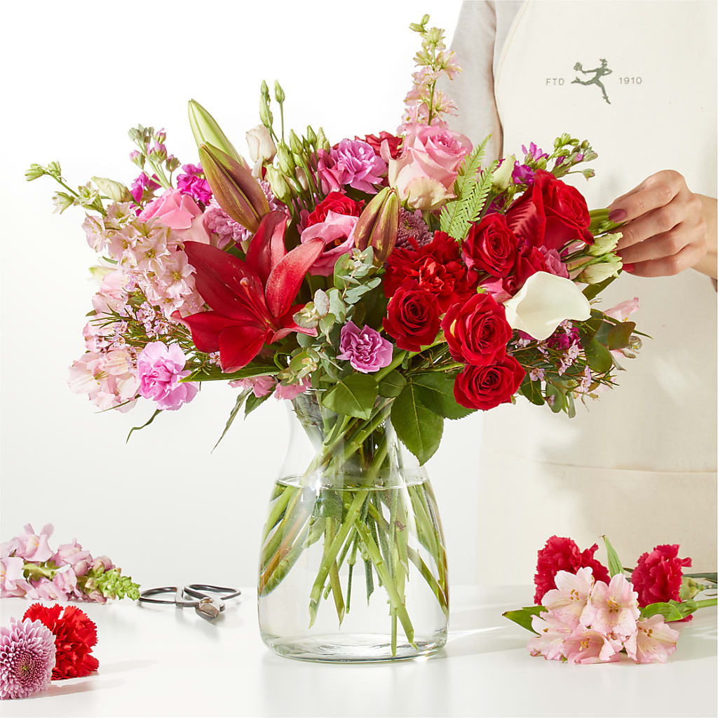 Together Forever - A Florist Original – FELTY-ROLAND FLORIST & PLANT INC, Elizabethton TN