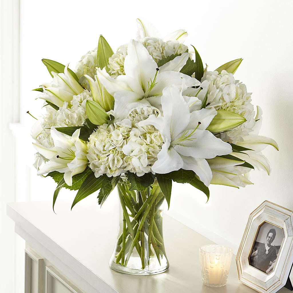 Compassionate Lily Bouquet – FELTY-ROLAND FLORIST & PLANT INC, Elizabethton TN