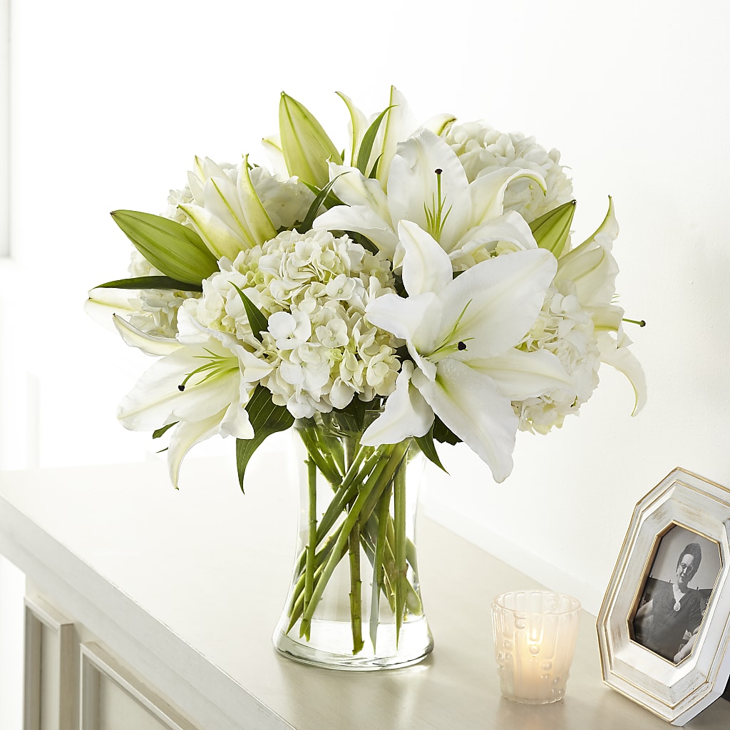 Compassionate Lily Bouquet – FELTY-ROLAND FLORIST & PLANT INC, Elizabethton TN