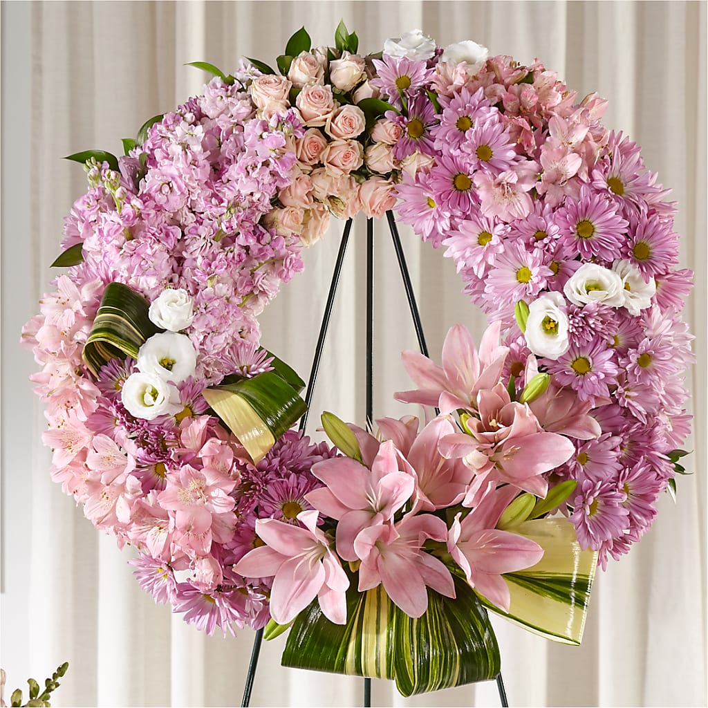 Gift of Warmth Wreath – FELTY-ROLAND FLORIST & PLANT INC, Elizabethton TN