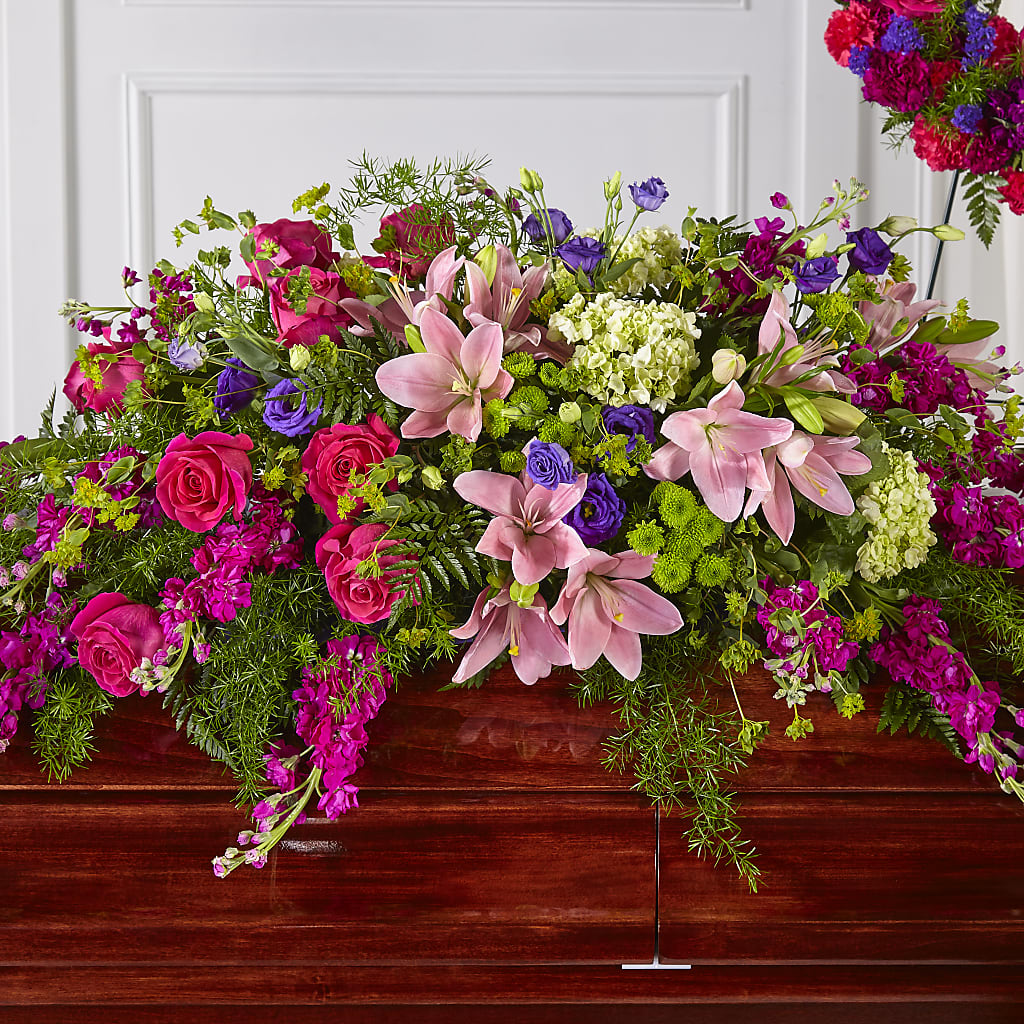 Radiant Tribute Casket Spray – FELTY-ROLAND FLORIST & PLANT INC, Elizabethton TN