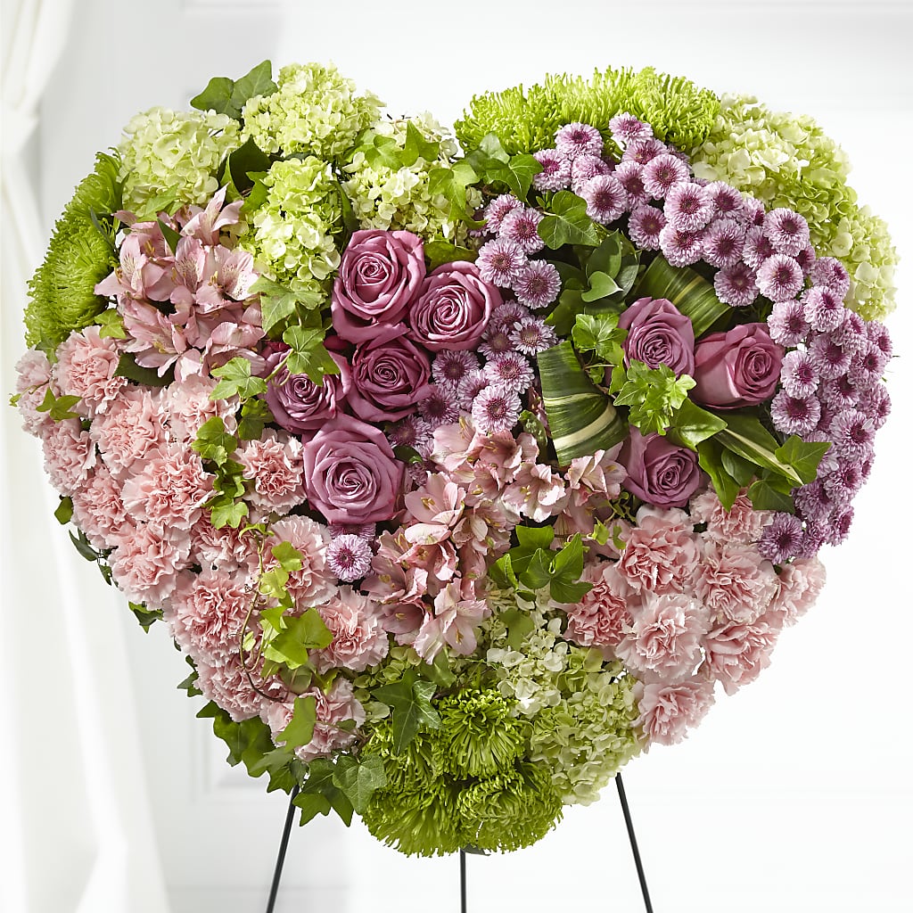Heartwarming Standing Heart – FELTY-ROLAND FLORIST & PLANT INC, Elizabethton TN