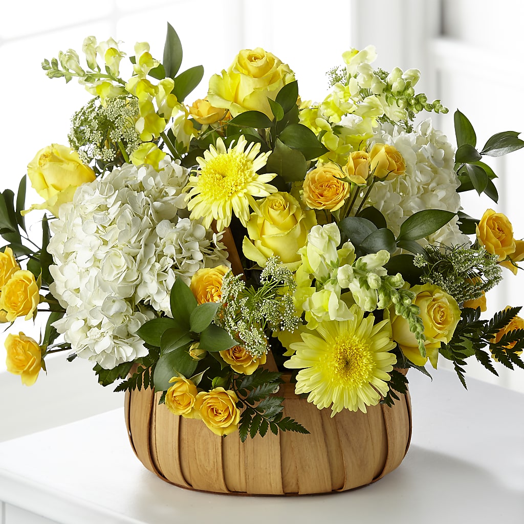 Rustic Remembrance Basket – FELTY-ROLAND FLORIST & PLANT INC, Elizabethton TN