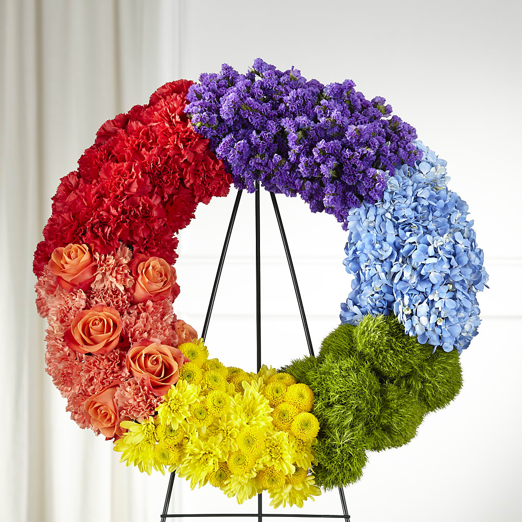 Circle of Love Wreath – FELTY-ROLAND FLORIST & PLANT INC, Elizabethton TN