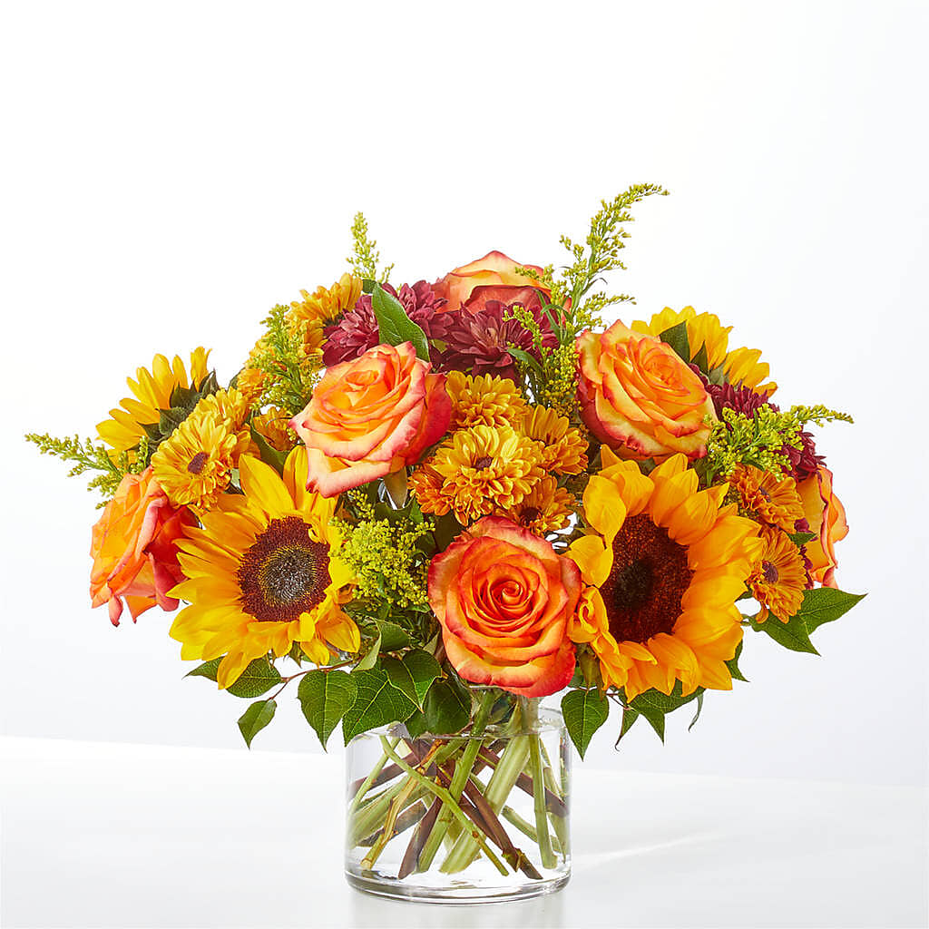 Flannel Scarf Bouquet – FELTY-ROLAND FLORIST & PLANT INC, Elizabethton TN