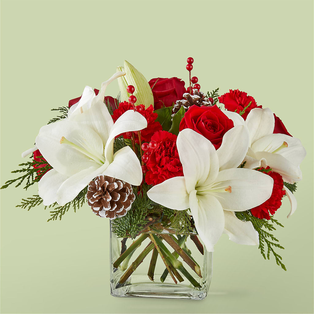 Glistening Icicles Bouquet – FELTY-ROLAND FLORIST & PLANT INC, Elizabethton TN