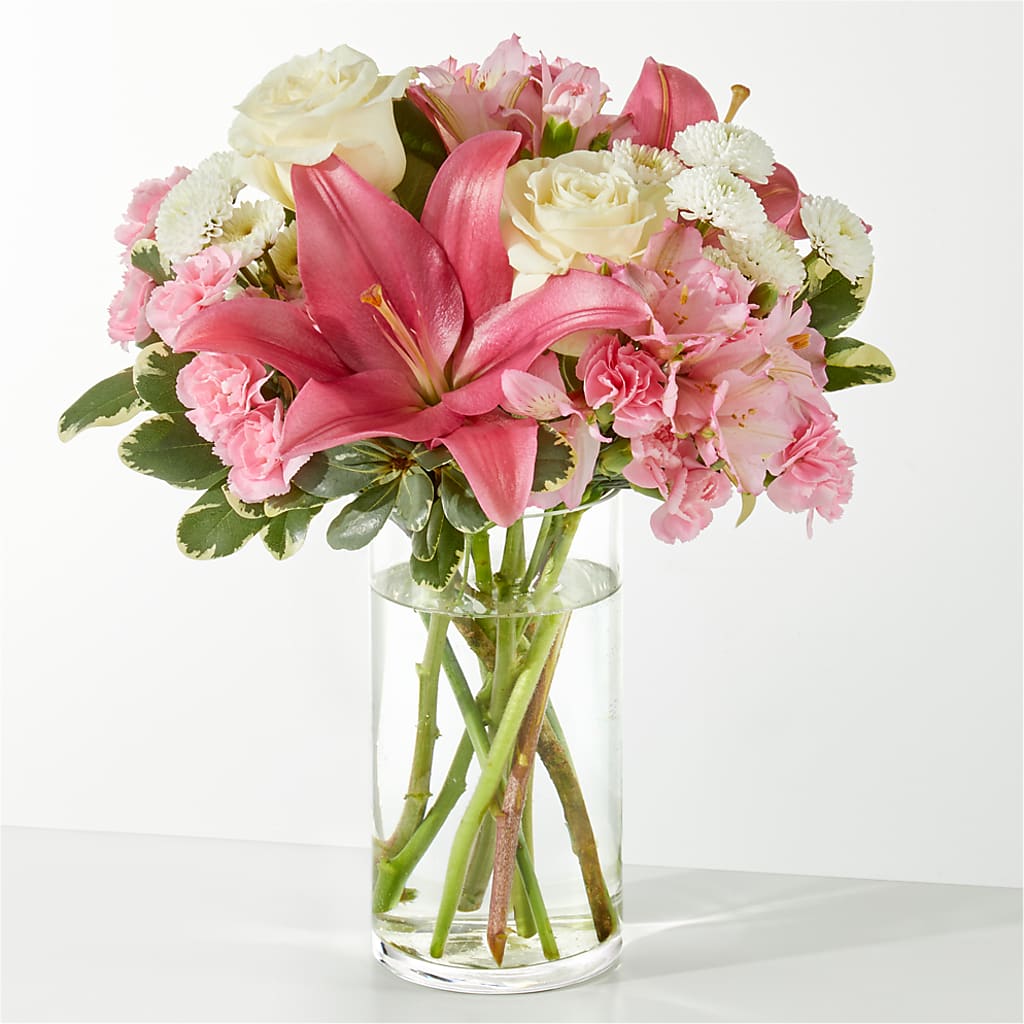 Piece of Cake Bouquet – FELTY-ROLAND FLORIST & PLANT INC, Elizabethton TN