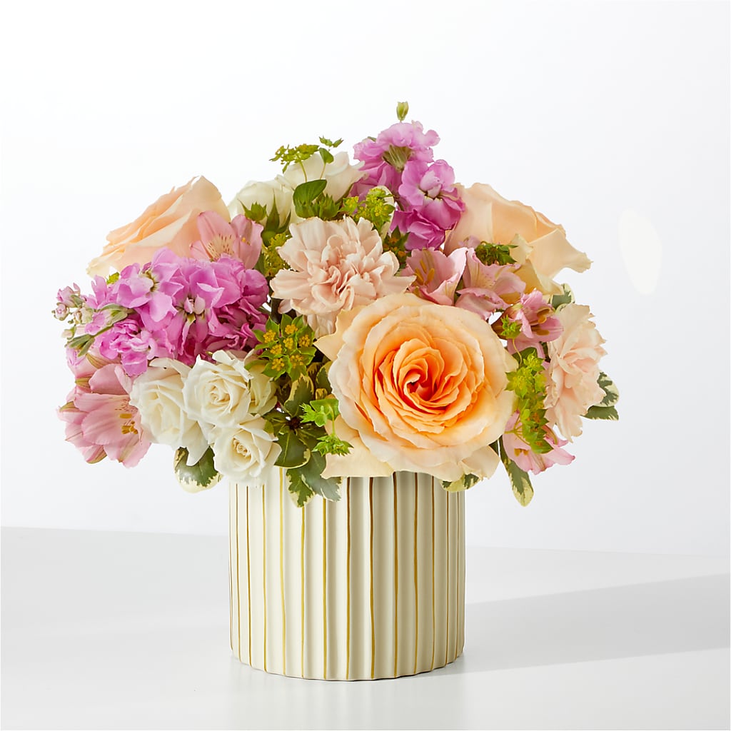 Paradise Bouquet with Ivory Vase – FELTY-ROLAND FLORIST & PLANT INC, Elizabethton TN