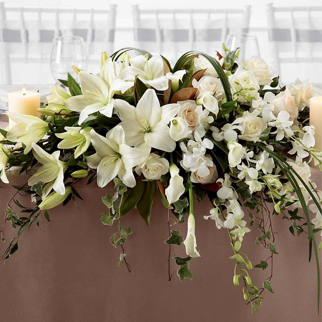White Linen Arrangement – FELTY-ROLAND FLORIST & PLANT INC, Elizabethton TN