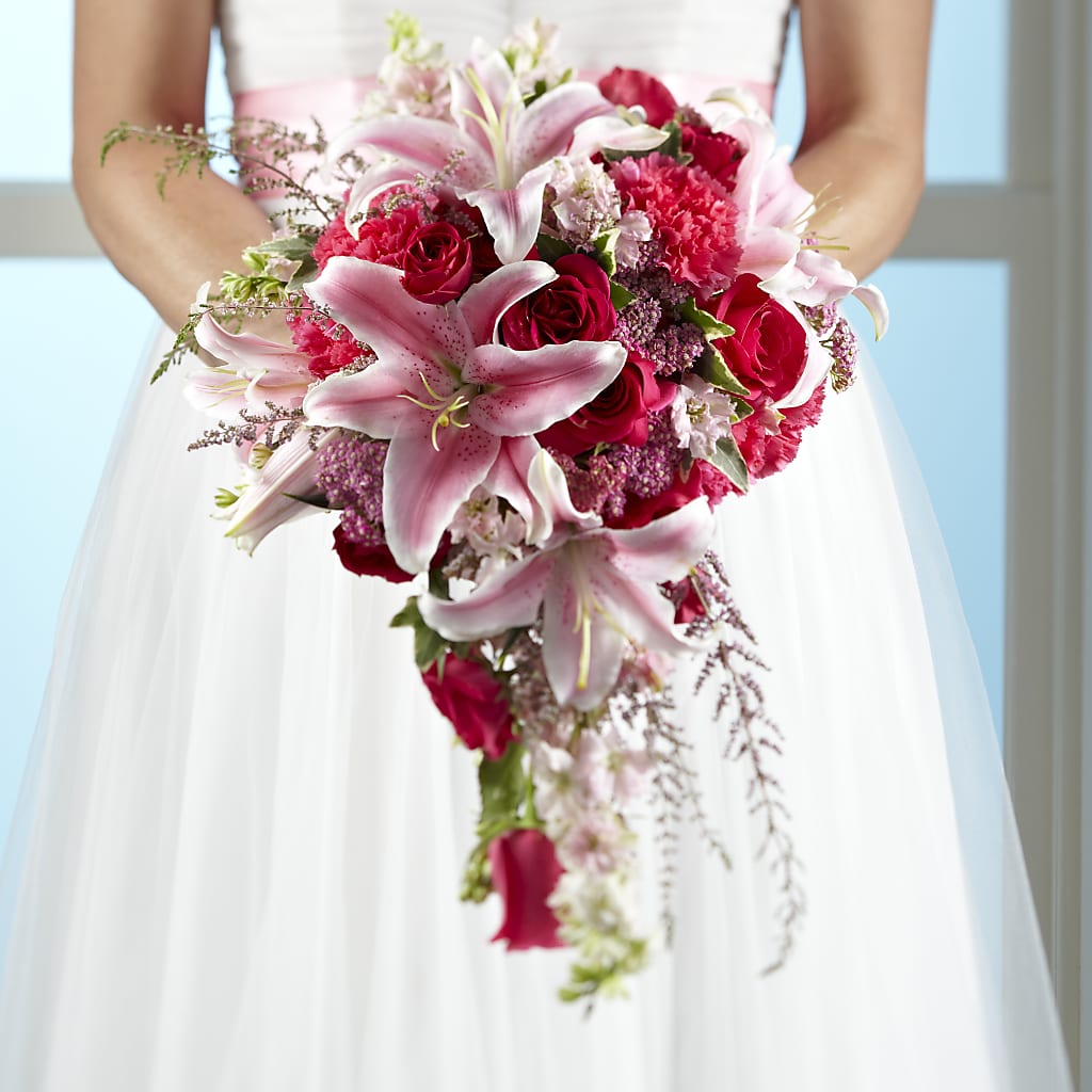 Lily & Rose Bouquet – FELTY-ROLAND FLORIST & PLANT INC, Elizabethton TN