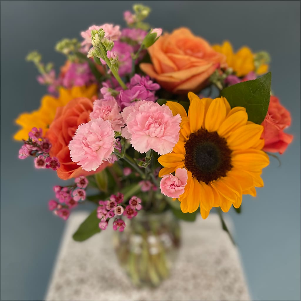 Yellow Brick Road Bouquet – FELTY-ROLAND FLORIST & PLANT INC, Elizabethton TN