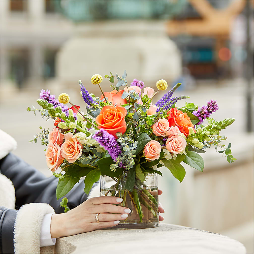 The Standout Bouquet – FELTY-ROLAND FLORIST & PLANT INC, Elizabethton TN