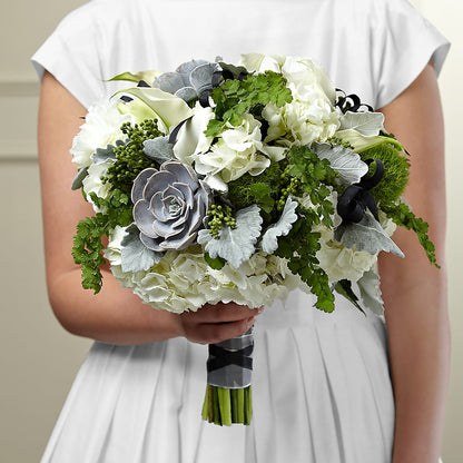 Sweet Innocence Bouquet – FELTY-ROLAND FLORIST & PLANT INC, Elizabethton TN