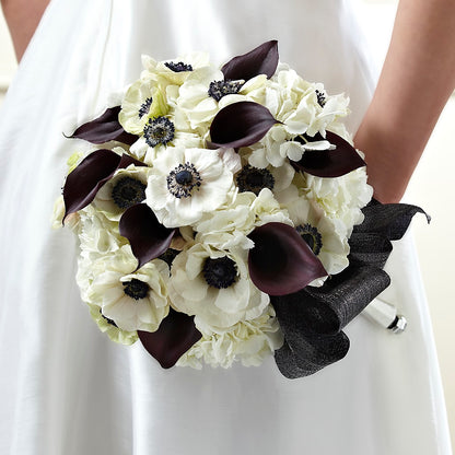 To Have and To Hold Bouquet – FELTY-ROLAND FLORIST & PLANT INC, Elizabethton TN